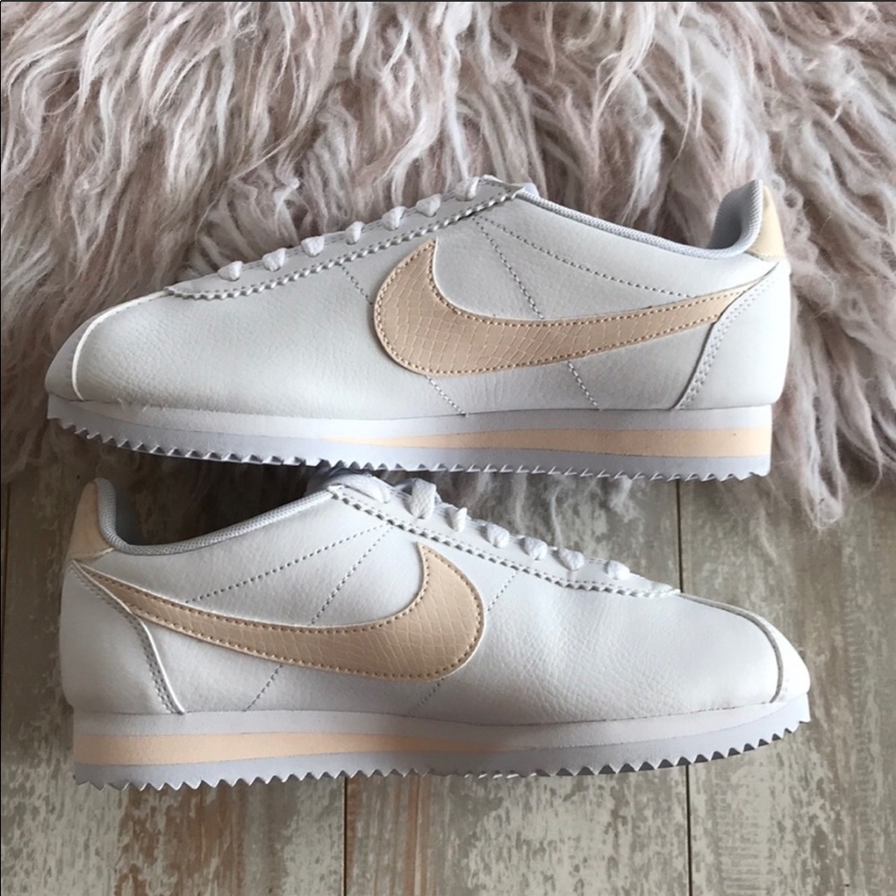 NWT Nike Cortez Leather - Picture 8 of 8